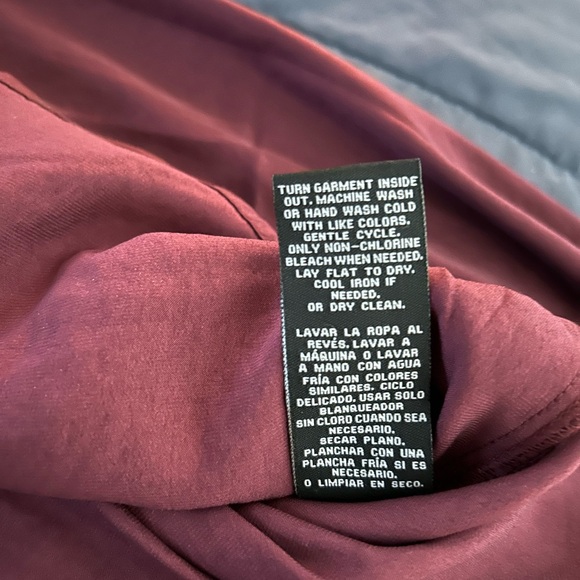 Zac & Rachel Flowy Wine Colored Bell Sleeve Peasant Blouse Size L - Picture 2 of 10